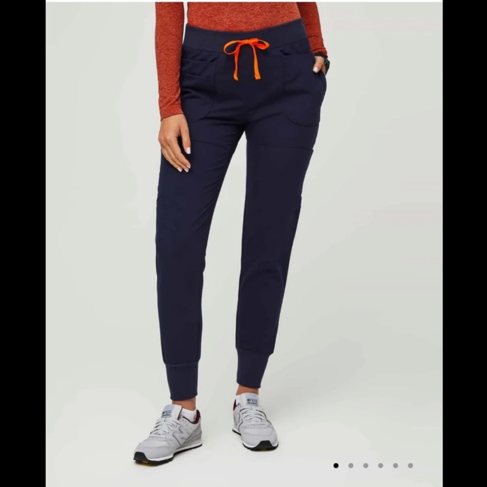 FIGS Navy Nepal Skinny Jogger Scrub Pants and Navy Ngara- Relaxed Mock Neck Top